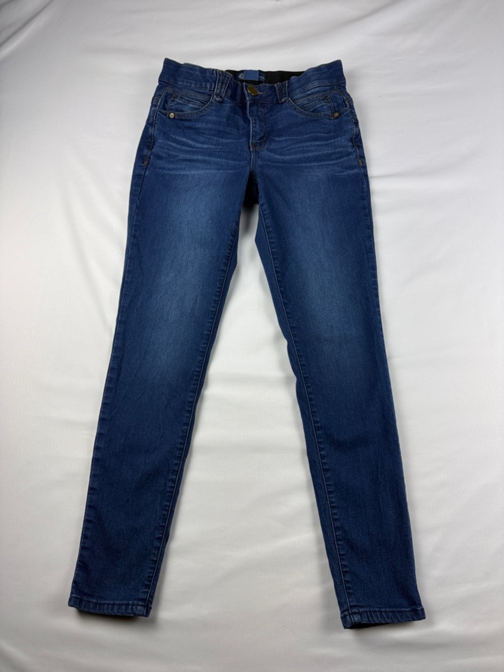 Democracy Size 6 "Ab Solution" Mid-Rise Skinny Jeans Stretch